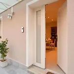 2 Bedroom Stunning In